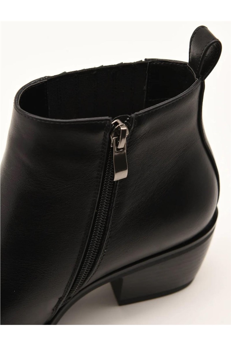 Botín Chelsea Azarey