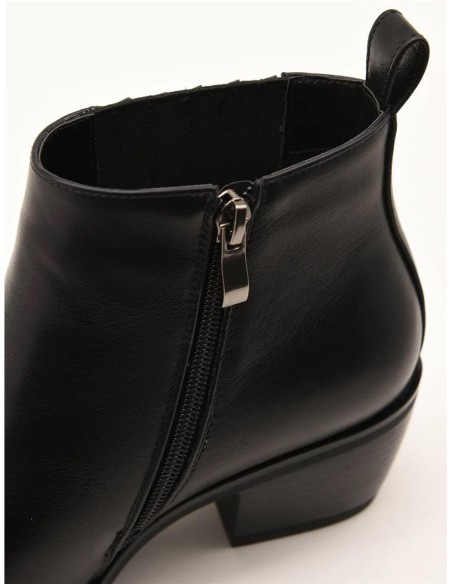 Botín Chelsea Azarey