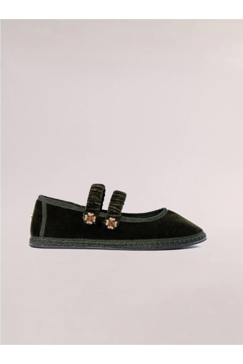 Ballerina Sveti Kaki