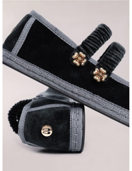 Ballerina Sveti Negro