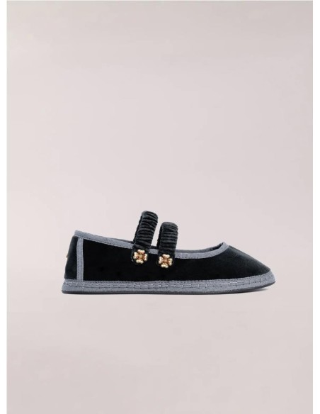 Ballerina Sveti Negro