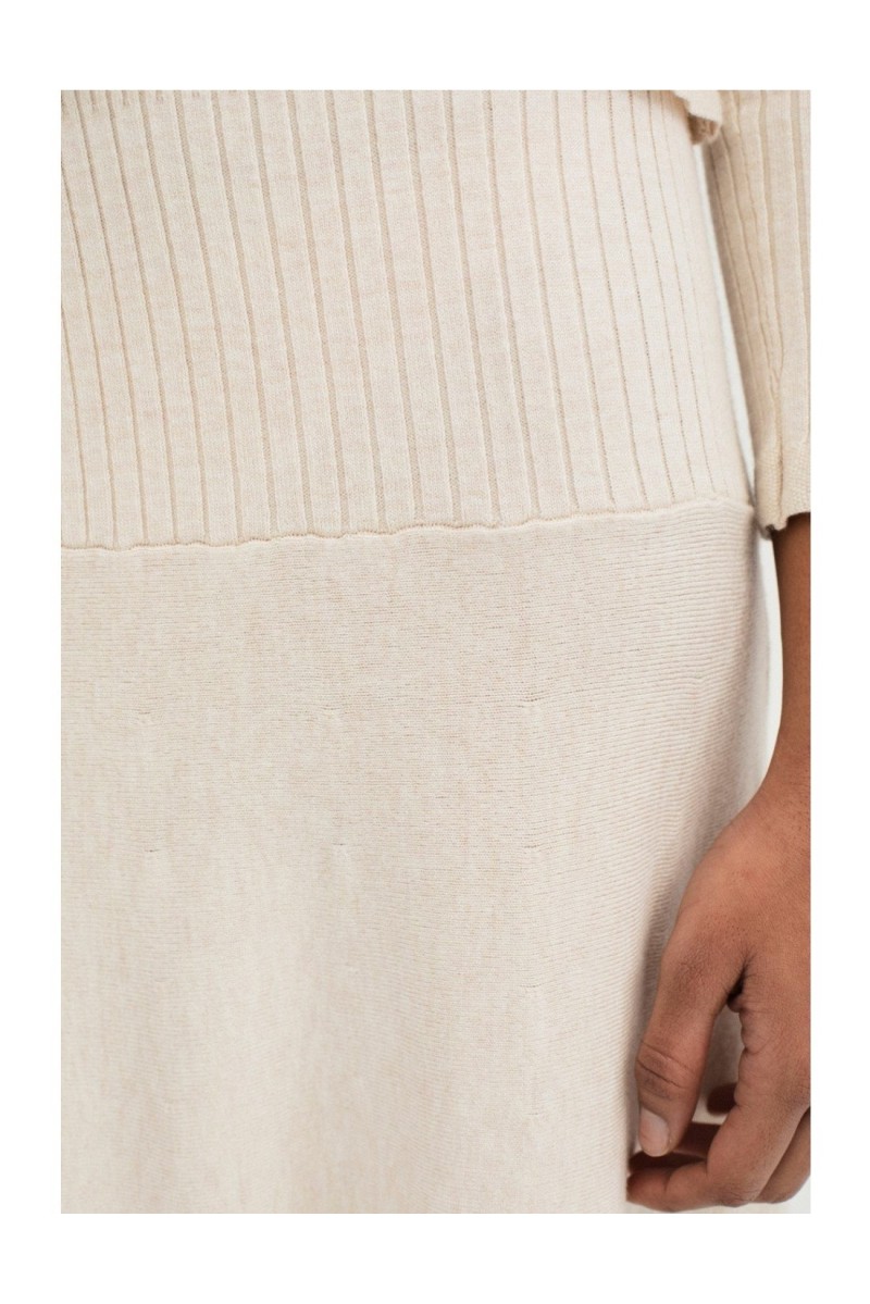 Falda Safa Mus&Bombón Crudo 2