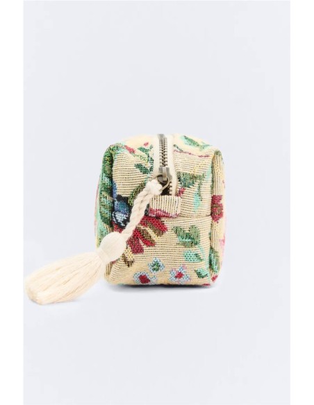 Neceser Florence EseOese