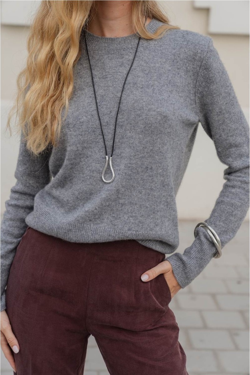 Jersey Brooke EseOese Gris