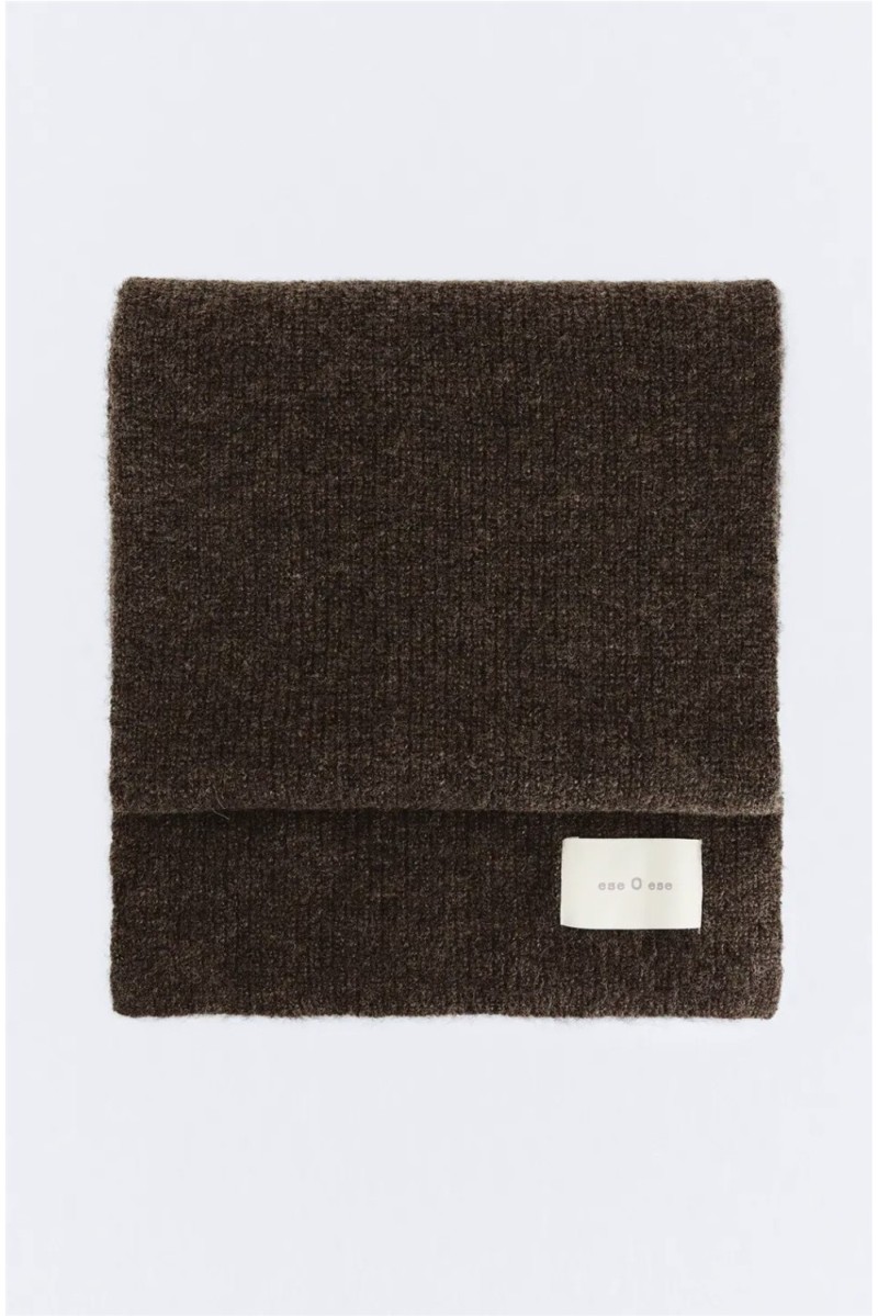 Bufanda Knitted EseOese Marrón