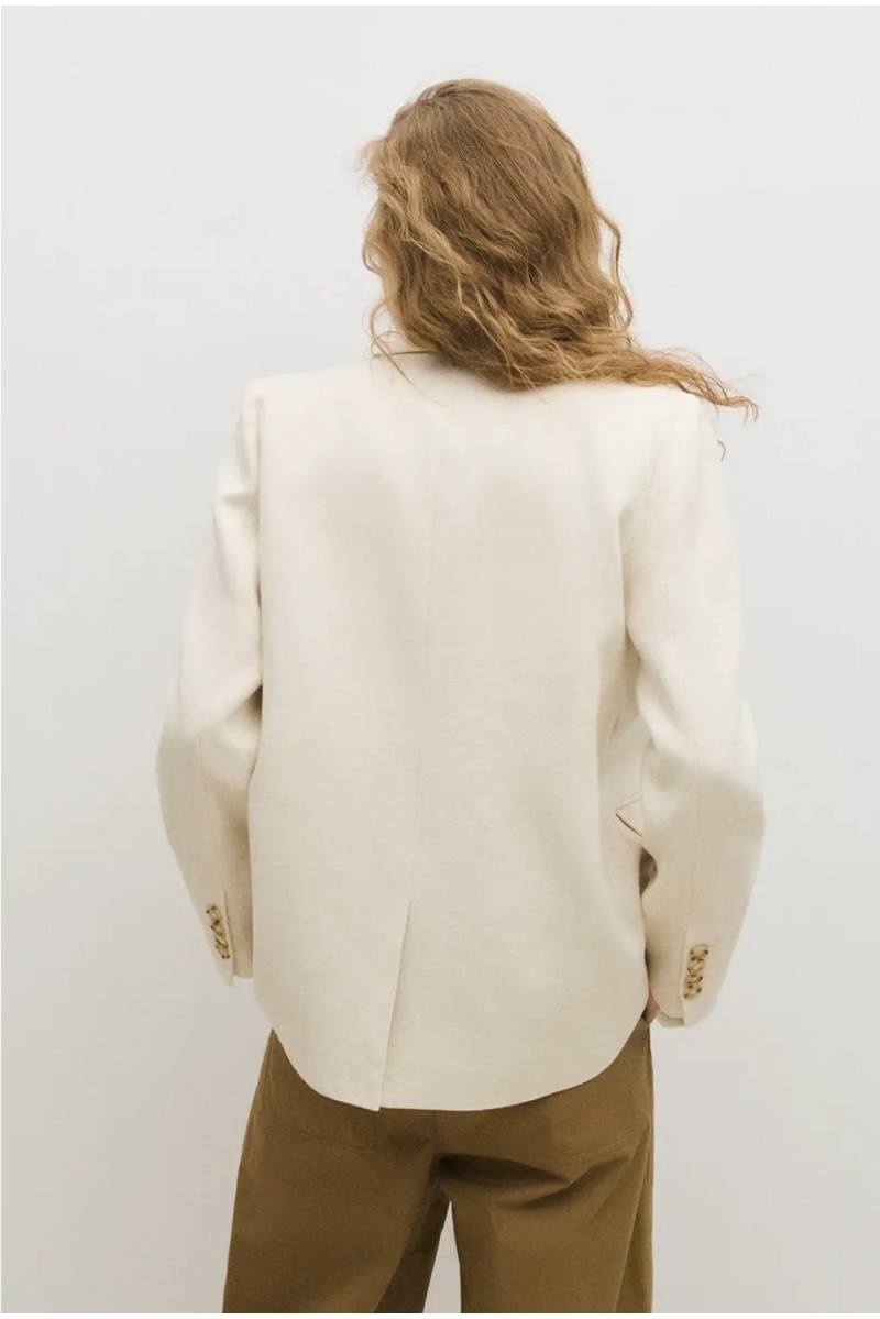 Blazer Frank EseOese