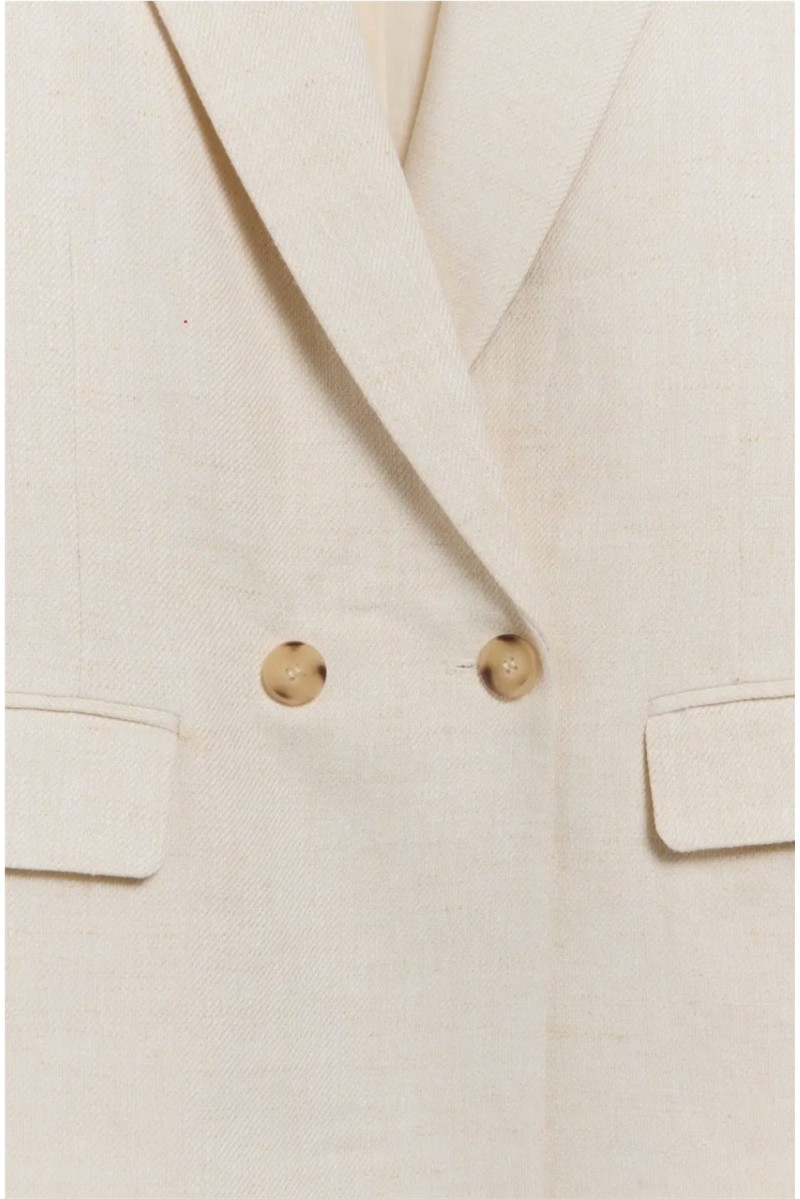 Blazer Frank EseOese