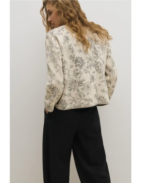 Kimono Morris EseOese