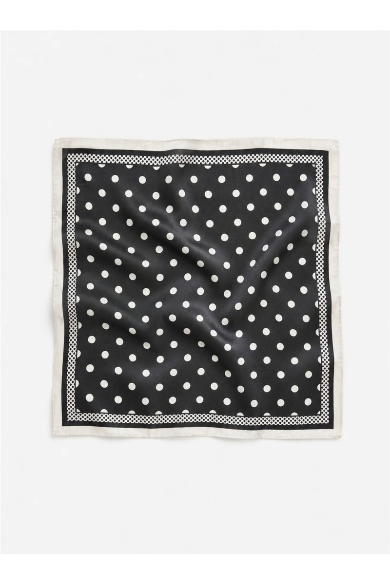Pañuelo Lunares Negro